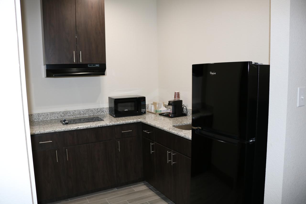 האמבל Scottish Inn & Suites - Iah Airport מראה חיצוני תמונה