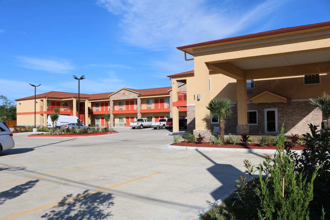 האמבל Scottish Inn & Suites - Iah Airport מראה חיצוני תמונה