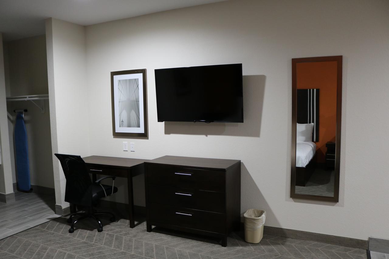 האמבל Scottish Inn & Suites - Iah Airport מראה חיצוני תמונה