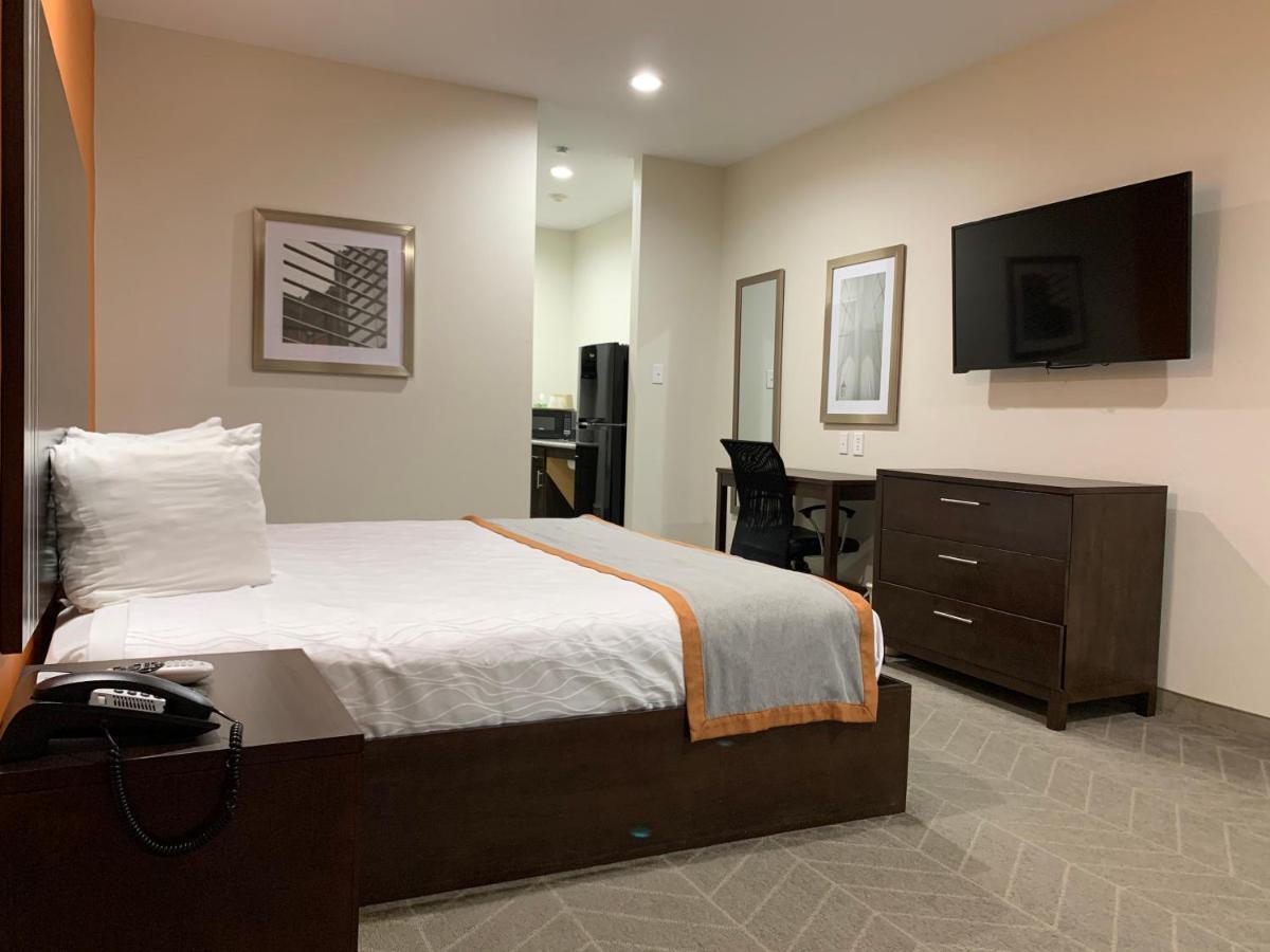 האמבל Scottish Inn & Suites - Iah Airport מראה חיצוני תמונה